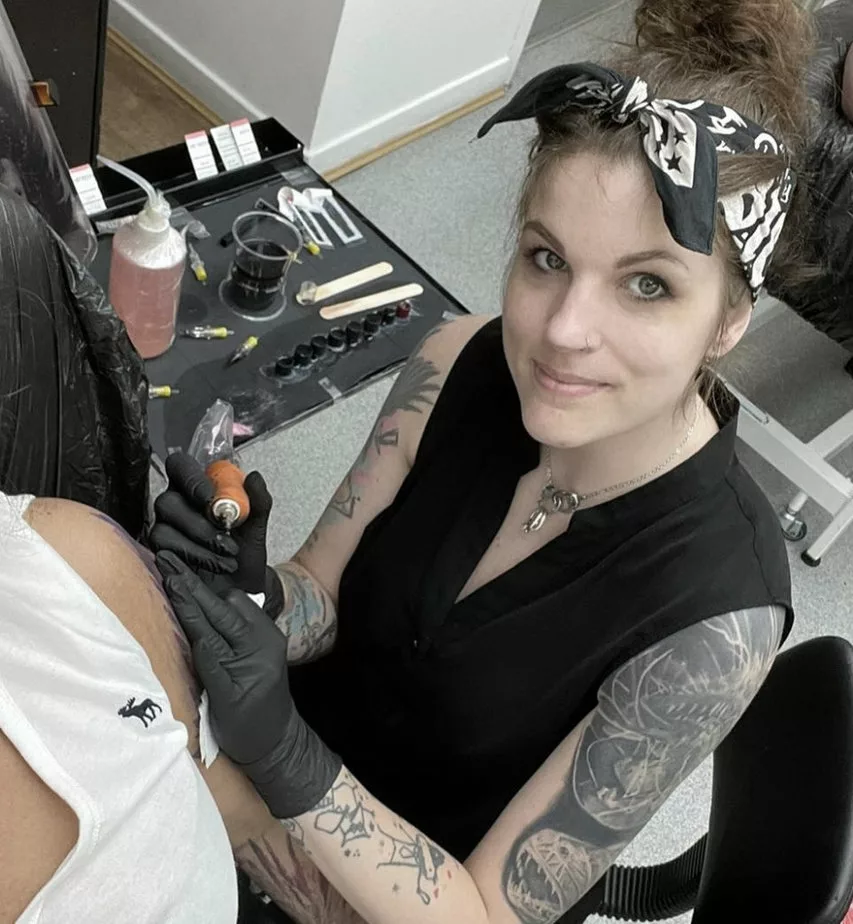 Josefine brorsson tattoo artist